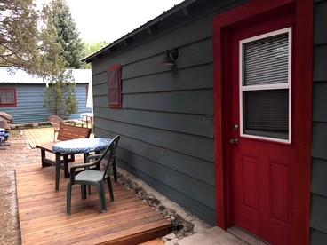 Nature's Oasis: Riverside Glamping Getaway in the Heart of New Mexico - San Miguel County, New Mexico - glamping.directory
