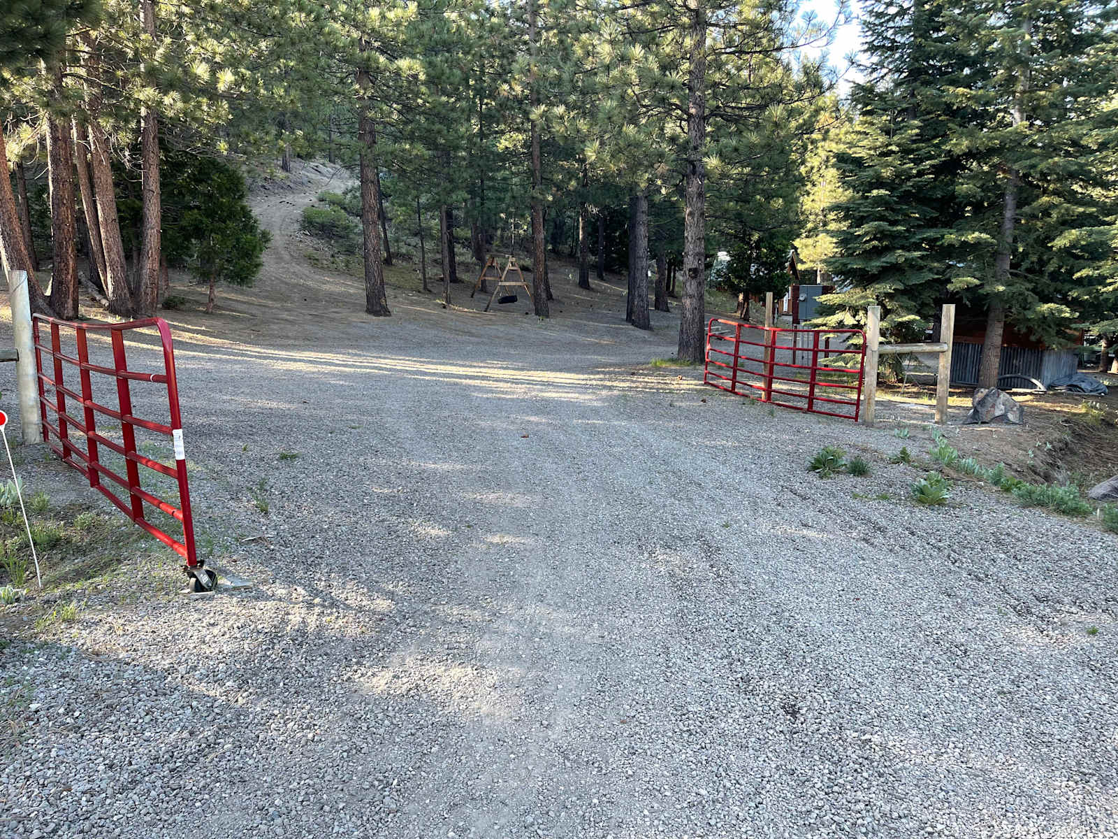 Welsh Grizzly Camp - Portola, California - glamping.directory