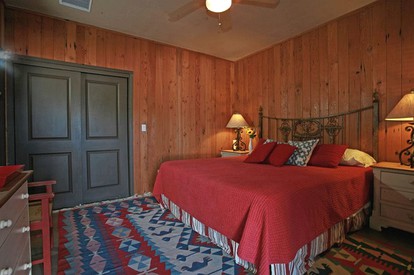Ranch Retreat for a Great Vacation near Apache-Sitgreaves National Park in Arizona - Young, Arizona - glamping.directory