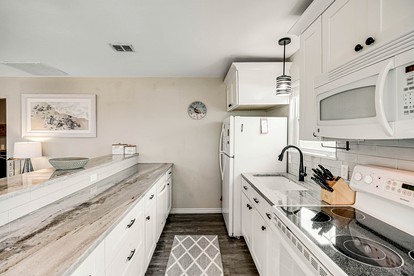 Stunning Beach House with Impressive Views in Rockport, Texas - Rockport, Texas - glamping.directory
