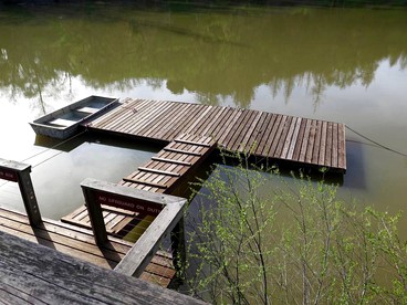 Comfortable Vacation Rental for Two in the Wilderness of Tulare County, California - Badger, California - glamping.directory