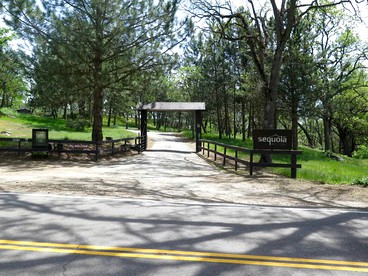 Comfortable Vacation Rental for Two in the Wilderness of Tulare County, California - Badger, California - glamping.directory