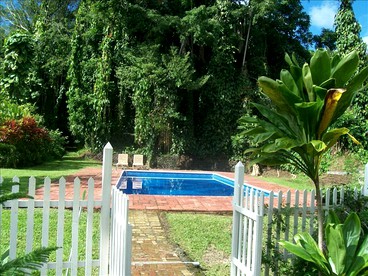 Historic Villa Rental with Amazing Tropical Gardens in Keaau, Hawaii - Keaau, Hawaii - glamping.directory