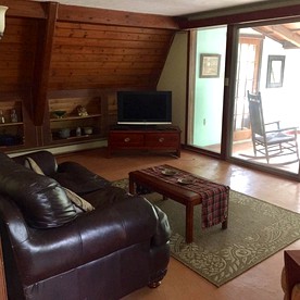 Romantic Cabin Rental with Five Fishing Ponds near Columbus, Georgia - Thomaston, Georgia - glamping.directory