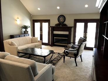 Inviting Suite Rental in a Charming Farmhouse in Sandusky, Ohio - Sandusky, Ohio - glamping.directory