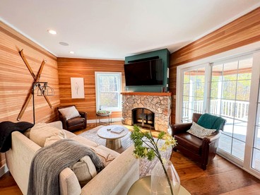 Impressive Cabin with Fire Pit and Games in Bartlett, New Hampshire - Bartlett, New Hampshire - glamping.directory