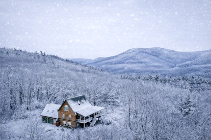 Impressive Cabin with Fire Pit and Games in Bartlett, New Hampshire - glamping.directory