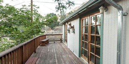 Homey Luxury Camping Rental for Seven near Bakersfield, California - glamping.directory