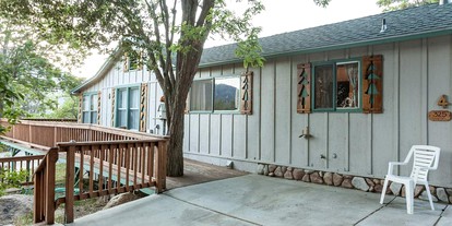 Homey Luxury Camping Rental for Seven near Bakersfield, California - Kernville, California - glamping.directory
