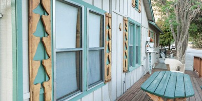 Homey Luxury Camping Rental for Seven near Bakersfield, California - Kernville, California - glamping.directory