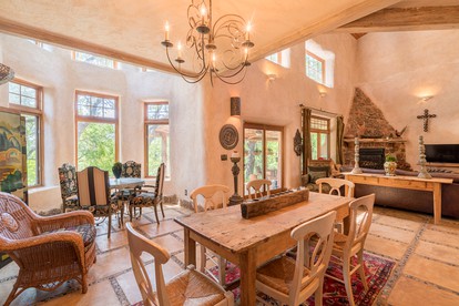 Featured on CBS Show STAYCATION! Magical Luxury Straw-Bale Villa with Hot Tub on Lake Travis, Austin - Spicewood, Texas - glamping.directory