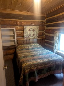 Tranquil Weekend Getaway Close to Chequamegon National Forest in Wisconsin - Hayward, Wisconsin - glamping.directory