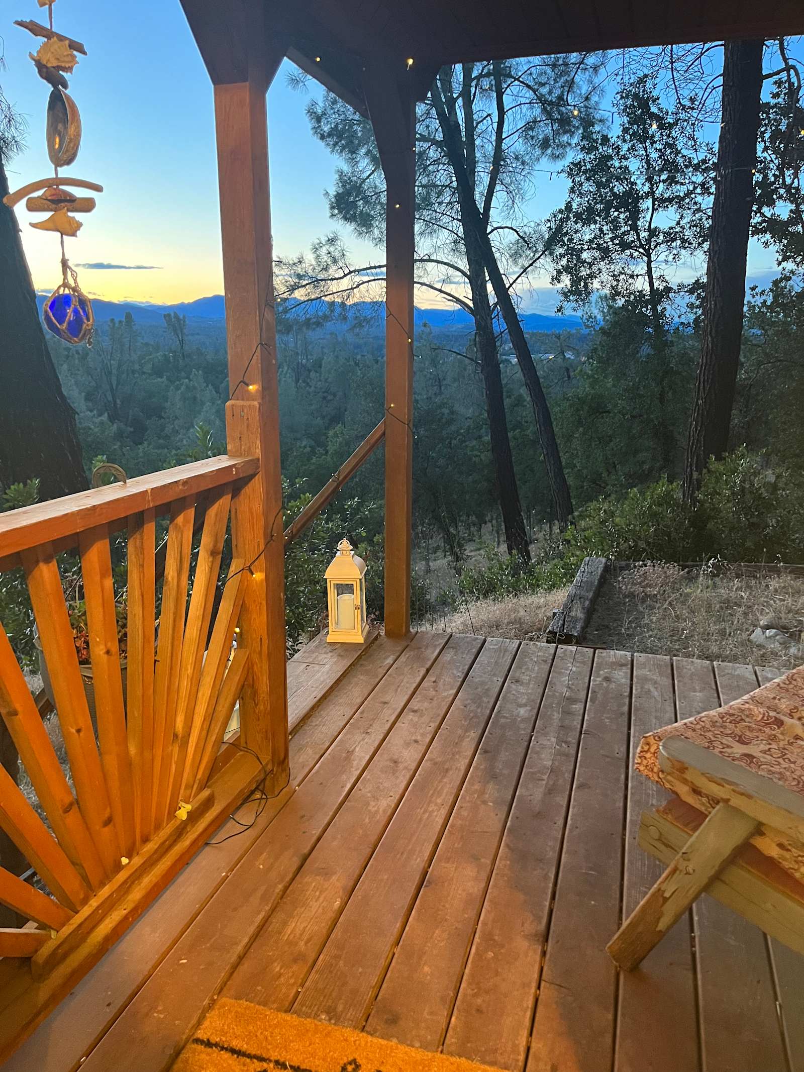 Cosy cabin - Anderson, California - glamping.directory