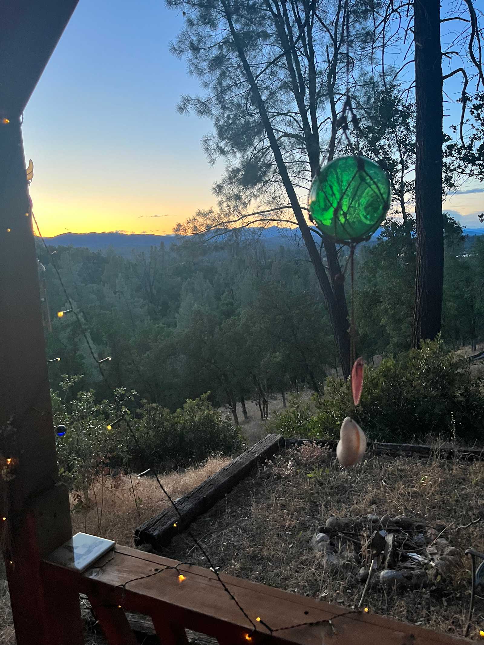 Cosy cabin - Anderson, California - glamping.directory