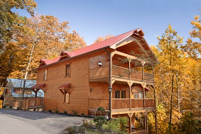 Dog-Friendly Cabin Perfect for a Family Getaway in Gatlinburg, East Tennessee - glamping.directory