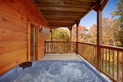 Dog-Friendly Cabin Perfect for a Family Getaway in Gatlinburg, East Tennessee - Gatlinburg, Tennessee - glamping.directory