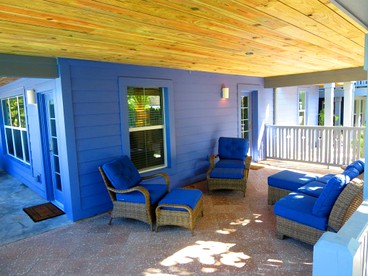 Lovely Poolside Getaway with Gulf Views near Tampa, Florida - Indian Rocks Beach, Florida - glamping.directory