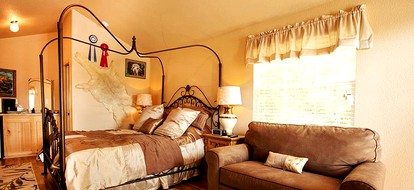 Adorable Cottage Rental on an Eco-Friendly Property near Dallas, Texas - Denton, Texas - glamping.directory