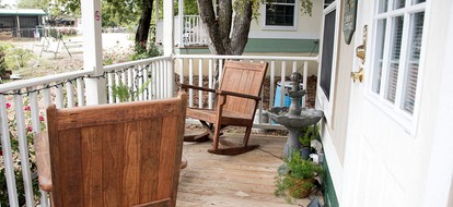 Adorable Cottage Rental on an Eco-Friendly Property near Dallas, Texas - Denton, Texas - glamping.directory