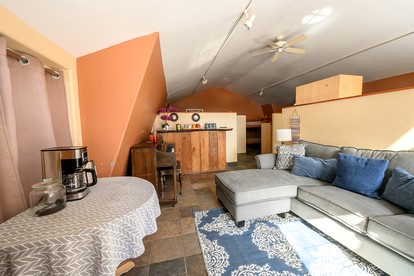 Rustic Group Bunkhouse Retreat with Yoga Deck & Mountain Views near Palomar Observatory, California - Palomar Mountain, California - glamping.directory
