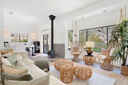 Incredible Vacation Rental with Hot-tub, Fire Pit and Great Sights in Joshua Tree, California - Joshua Tree, California - glamping.directory