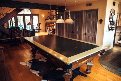 Gorgeous Family-Friendly Vacation Rental near South Bend, Indiana - La Porte, Indiana - glamping.directory