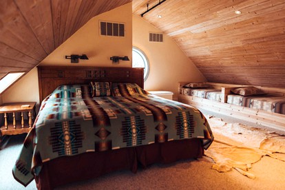Gorgeous Family-Friendly Vacation Rental near South Bend, Indiana - La Porte, Indiana - glamping.directory