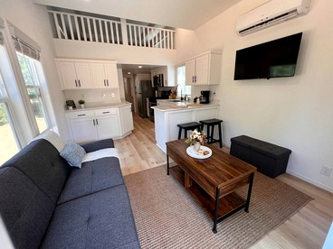 Bright Modern Tiny Retreat with Yoga Dome Near Yosemite, Groveland, California - Groveland, California - glamping.directory