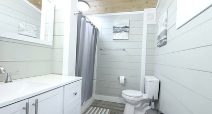 Charming Tiny House near Owensville, Missouri - Perfect for a Romantic Nature Escape - Canaan Township, Missouri - glamping.directory