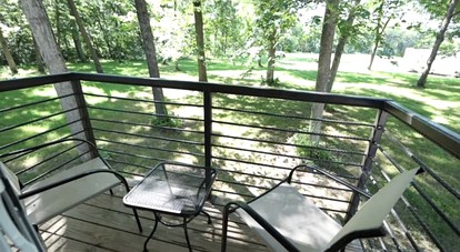 Charming Tiny House near Owensville, Missouri - Perfect for a Romantic Nature Escape - Canaan Township, Missouri - glamping.directory