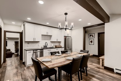 Luxury, Historical Cabin with Hot-tub Near Snow in Carp Breckenridge, Colorado - Breckenridge, Colorado - glamping.directory