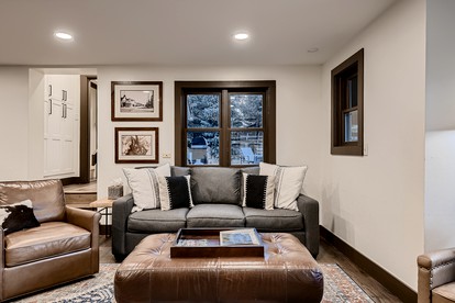 Luxury, Historical Cabin with Hot-tub Near Snow in Carp Breckenridge, Colorado - Breckenridge, Colorado - glamping.directory