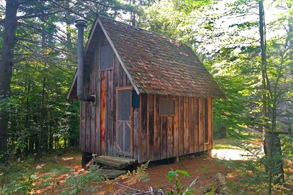 Rustic Safari Tent for a Unique Glamping Experience near Gore Mountain, New York - Johnsburg, New York - glamping.directory