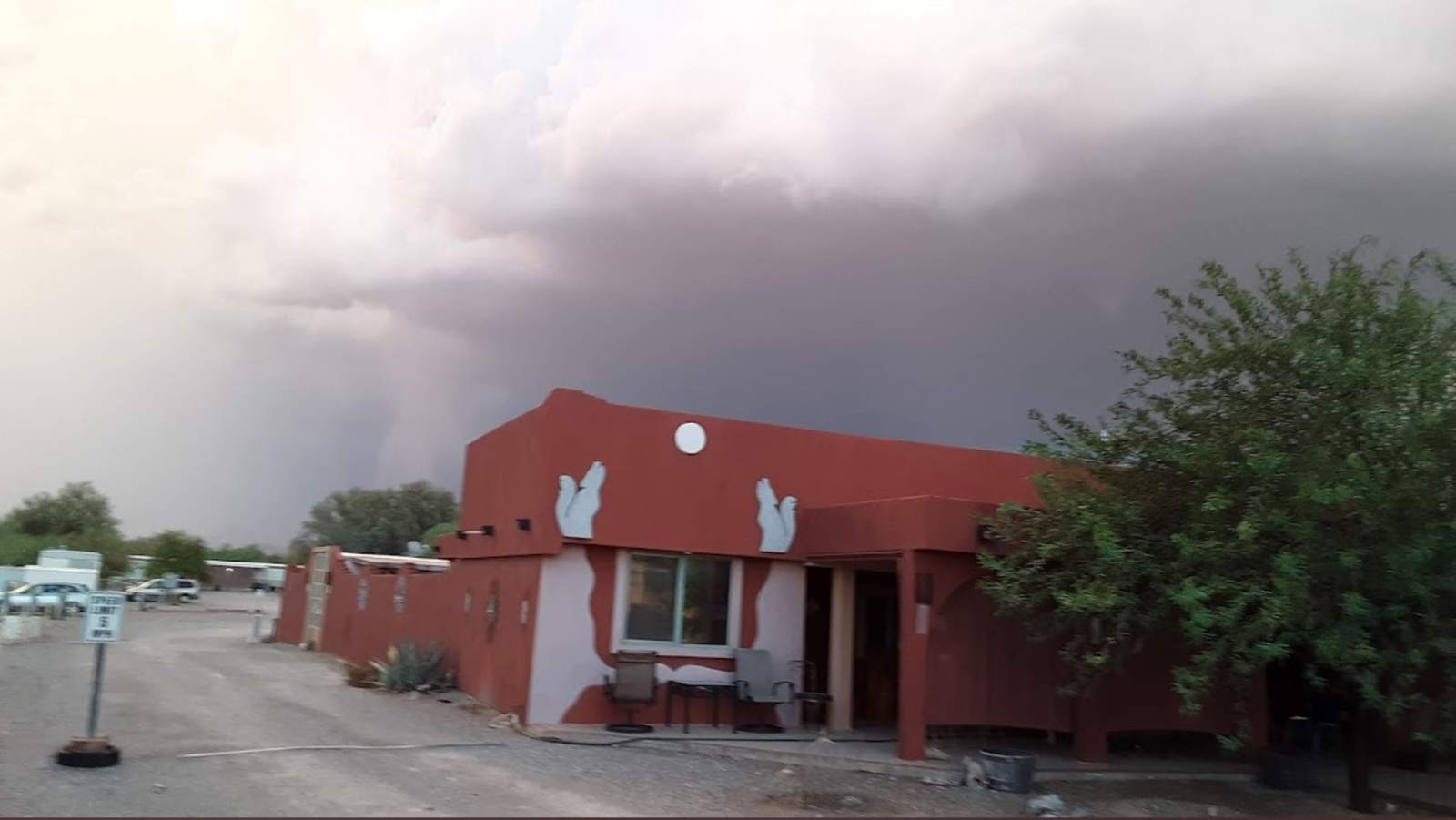 Coyote Pass RV Park - Quartzsite, Arizona - glamping.directory