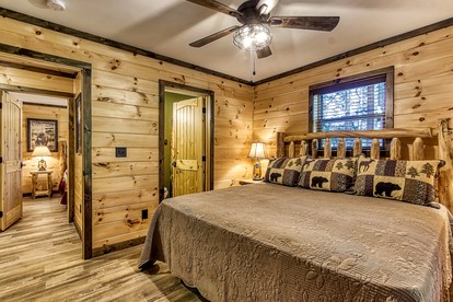Luxury Vacation Rental with Private Home Cinema and Games Room for Families and Large Groups in Sevierville, Tennessee - Sevierville, Tennessee - glamping.directory