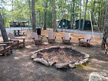 Cozy Bunkhouse for Two Nestled in the Trees near Graysville, Tennessee - Graysville, Tennessee - glamping.directory
