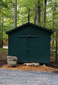 Cozy Bunkhouse for Two Nestled in the Trees near Graysville, Tennessee - Graysville, Tennessee - glamping.directory