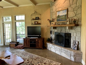 Peaceful Guadalupe River Retreat, Boerne, Texas - Boerne, Texas - glamping.directory