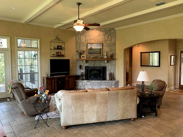 Peaceful Guadalupe River Retreat, Boerne, Texas - Boerne, Texas - glamping.directory