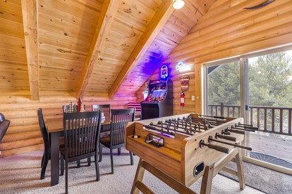 Wooden Spacious Cabin with Jacuzzi, Game Space and Fire Pit in Idaho - Island Park, Idaho - glamping.directory