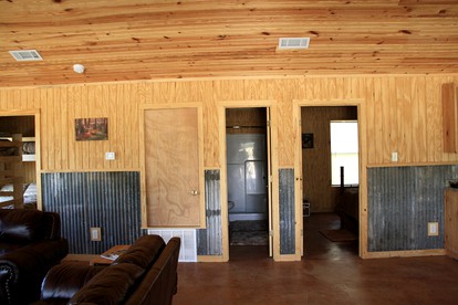 Secluded Ranch-Style Cabin Rental South of San Angelo, Texas - Christoval, Texas - glamping.directory
