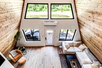 Fantastic A-Frame with Spa and Furnished Deck in Louisiana - New Iberia, Louisiana - glamping.directory