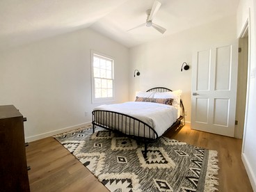Spacious Luminous Cottage Perfect to Disconnect and Reconnect with Nature in Texas - New Braunfels, Texas - glamping.directory