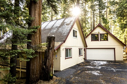 Two Incredible Cabins for a Memorable Family Getaway in Dorrington, California - Dorrington, California - glamping.directory