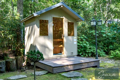 Secluded Riverfront Cabin with Hot Tub, Sauna & Private Trails near Cashiers, North Carolina - Cashiers, North Carolina - glamping.directory