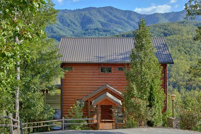 Superb Cabin Accommodation in Gatlinburg for East Tennessee Getaways - glamping.directory