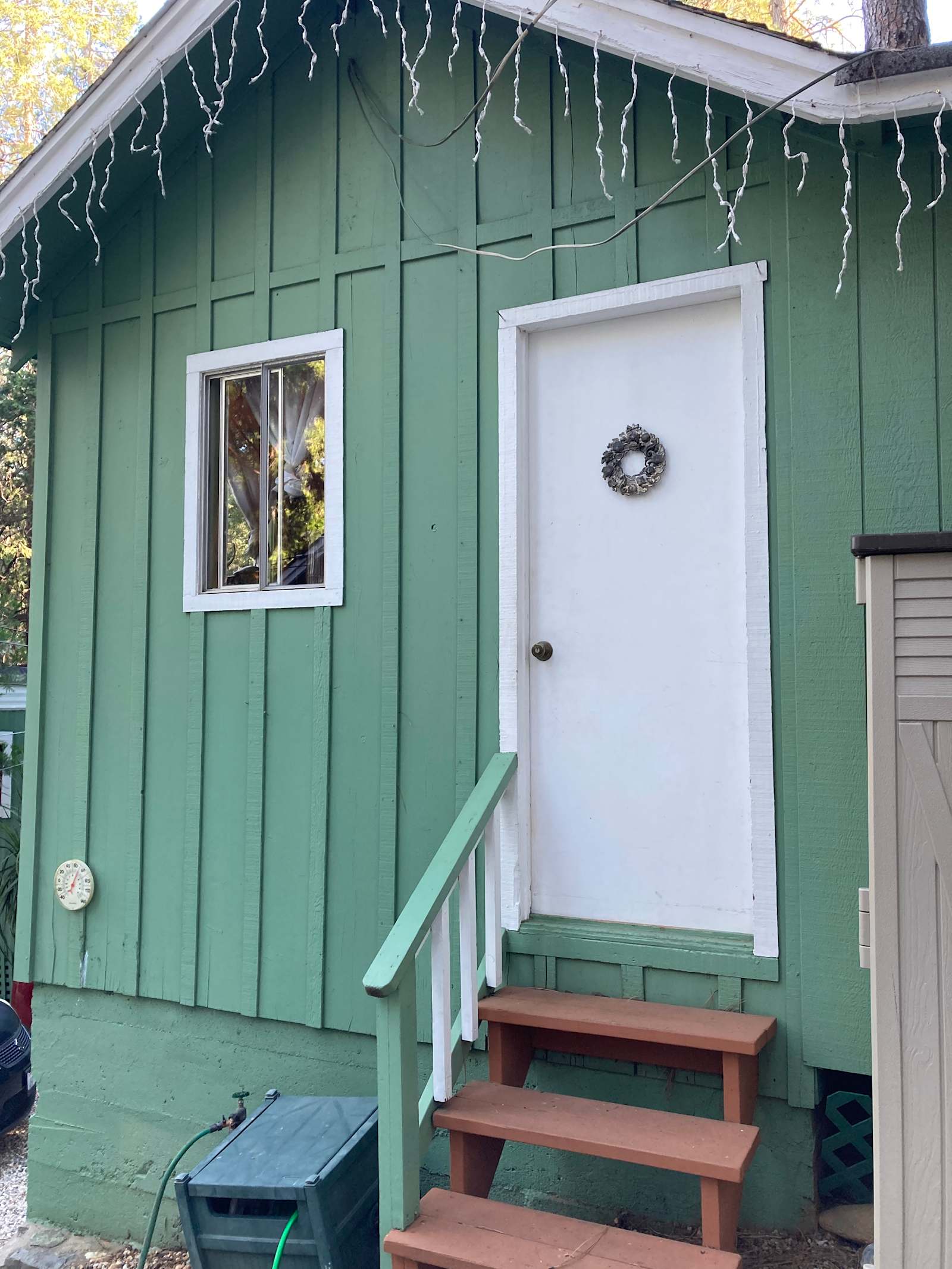 Towering Pine Retreat - Nevada City, California - glamping.directory