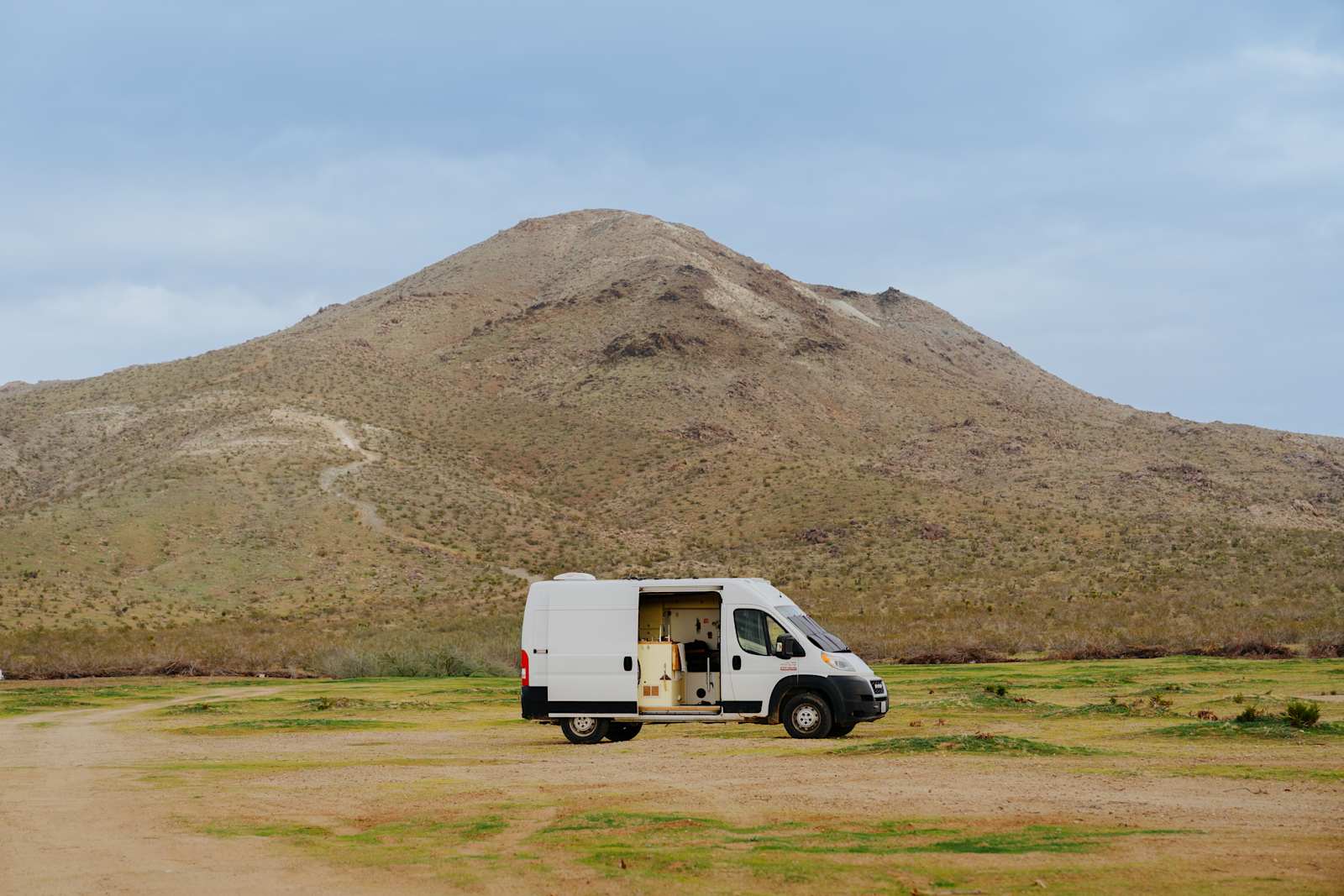 VVGMC TAILGATE - glamping.directory