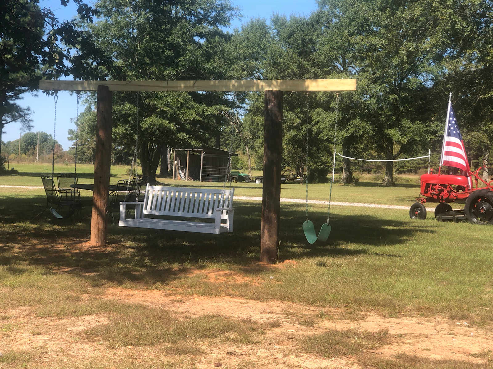 Jubilee Farm at Whiskey Bravo Ranch - Leola, Arkansas - glamping.directory