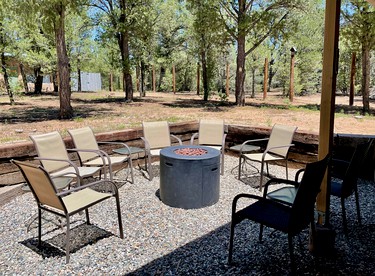 Gorgeous Glamping Vacation Rental for Big Groups in Carson, New Mexico - Carson, New Mexico - glamping.directory